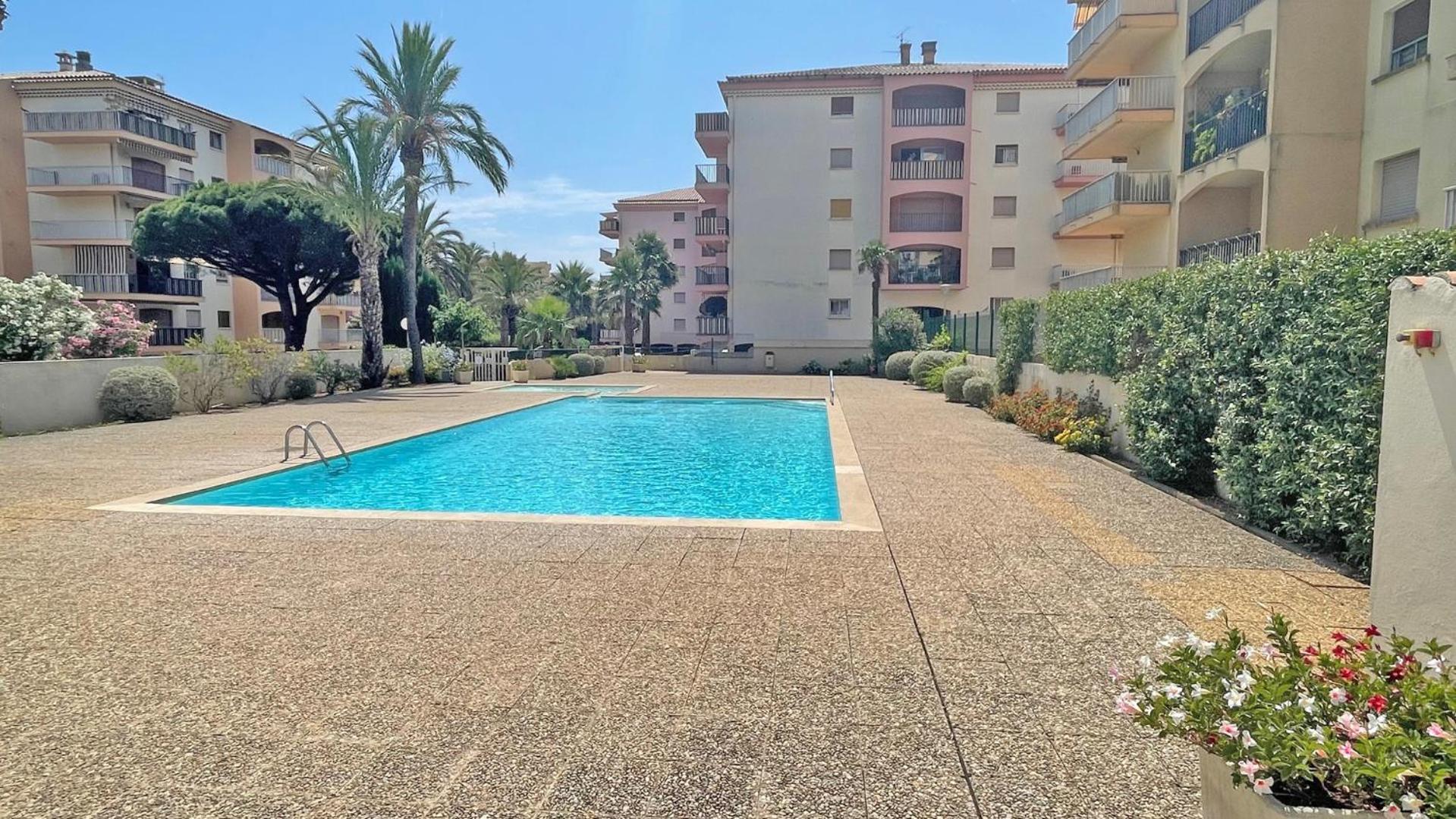 La Palmeraie Sainte-Maxime Bagian luar foto